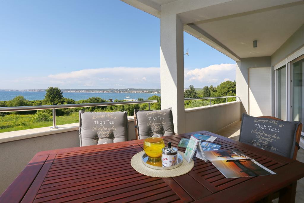 Apartment Puntamika Zadar Exteriör bild